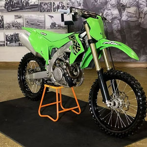 Motocross KX450F assemblées neuves, 449 cm³, moteur 4 temps refroidi par liquide avec contrôle de lancement et contrôle de traction - Product Image 1