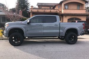 CHEVROLET SILVERADO 1500 CREW CAB RST BLACK WIDOW 4X4 2024 D'OCCASION (LHD/RHD) - Product Image 2