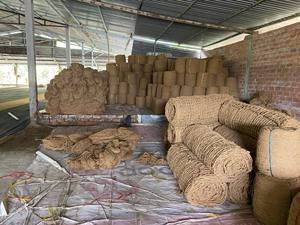 Rouleau de corde de coco solide en vrac corde de fibre de noix de coco 3mm-30mm fabriqué à partir de fibre de coco naturelle de 100%-Produits de fibre de coco usine du Vietnam - Product Image 4
