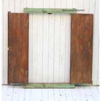 Fenêtre en bois antique Stores et volets de style ancien