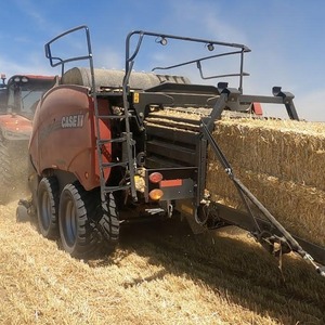 เครื่องอัดฟางแบบกลมใช้ในฟาร์มพร้อมการบีบอัดพืชและจัดการได้ง่ายบนภูมิประเทศต่างๆ - Product Image 2