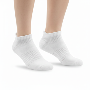 Chaussettes de sport pour femmes, demi-éponge, personnalisables avec logo et marque, motif rayé, antidérapantes - Product Image 4