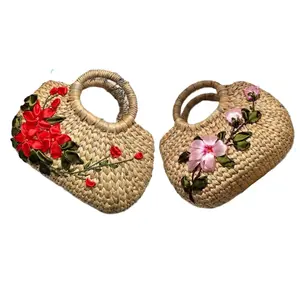 New Design Woven Handicraft Vintage Flower Decoration Cotton Lining Fashion Eco-friendly Water Hyacinth Handbags for Beach