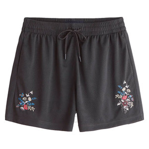 Short de gymnastique personnalisé pour hommes 100% polyester maille vierge à sublimation style solide vêtements de rue et ensembles de basket-ball - Product Image 4