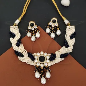 Jewelry sets RTS shipment Kundan Jewelry accessories High Gold Polish beautiful Designer Party Wear kundan short necklace Set