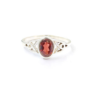 Natural <b>Garnet</b> Oval Gemstones <b>Ring</b> 925 Silver 2.0 Grams Minimalist Trendy Lightweight & Comfort Fit Everyday Wear - Product Image 1
