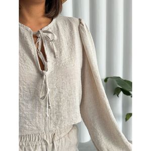 Blusa de Mujer con Lentejuelas y Rayas con Lazo Frontal, Venta al por Mayor de Blusas y Camisas - Product Image 4