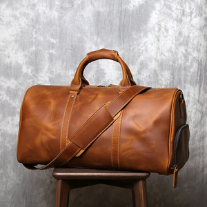 Vente de gros Sac polochon de voyage personnalisé de haute qualité en cuir véritable pour hommes Sac polochon vintage en cuir véritable - Product Image 1