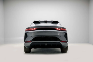 รถ SUV ไฟฟ้าเต็มรูปแบบ ปี 2025 สีเทา รุ่น Beyond Dream Song L ID EXL สภาพดีเยี่ยมเหมือนใหม่ ราคาคุ้มค่า พร้อมหลังคาซันรูฟแบบพาโนรามาและเบาะหนัง - Product Image 6