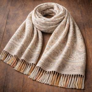 Écharpes en satin de soie 100 % doux en gros, impressions numériques vibrantes personnalisées, tissu luxueux, designs modernes, faits à la main, rayures unies - Product Image 1