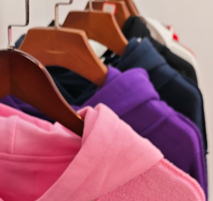 Sudaderas con Capucha de Invierno de Alta Calidad en Poliéster/Algodón para Hombre, Estilo Hip Hop Urbano, Transpirables, de Secado Rápido, con Estampado Puff - Product Image 3