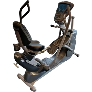 Nouvelle Machine Elliptique Reconditionnée Octane Fitness pour Entraînement Cardio Complet du Corps en Salle de Sport et Studio - Product Image 1