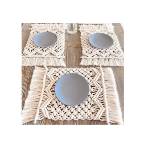 Napperons en macramé de haute qualité avec finition naturelle classique de conception standard pour la décoration de table de la maison ou de l'hôtel - Product Image 1