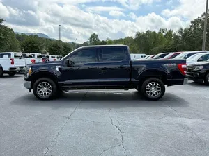 Ford F-150 Lariat Usada de 2021 - Product Image 4