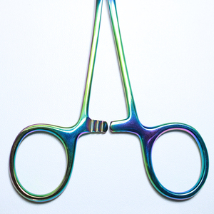 คีมจับเนื้อเยื่อแบบบาบค็อกคุณภาพพรีเมียม สำหรับการผ่าตัด ทำจากเหล็กกล้าไร้สนิม - Product Image 6