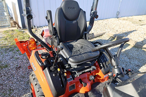 รถแทรกเตอร์ KUBOTA BX23S ใหม่สำหรับขาย สั่งซื้อเลยเพื่อจัดส่งทันที กะทัดรัดและทรงพลัง พร้อมตัวเลือกติดตั้งหัวคีบ ราคาประหยัด - Product Image 5