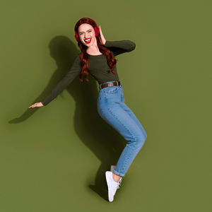 Pantalon long en denim pour femmes, coupe régulière, tissu lisse, look moderne, idéal pour un usage quotidien, prêt à l'exportation pour les détaillants et les stocks en gros, qualité supérieure - Product Image 5