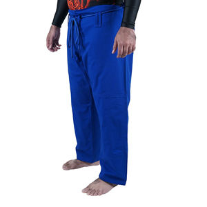 Uniforme de karaté professionnel de haute qualité meilleure vente Arts martiaux porter un uniforme de karaté en matériau solide pour adultes - Product Image 4