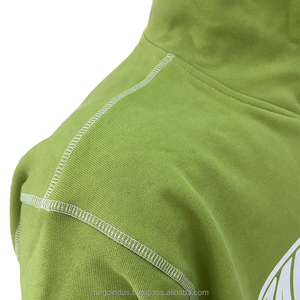 Pull en coton de haute qualité pour hommes Sweat à capuche décontracté avec poches coutures contrastées Impression de logo personnalisé pour l'automne - Product Image 4
