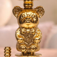 Miniature d'ours en peluche égyptien Farida en laiton massif, martelé à la main, laqué, de qualité supérieure, design unique, or, objet de collection pour table.