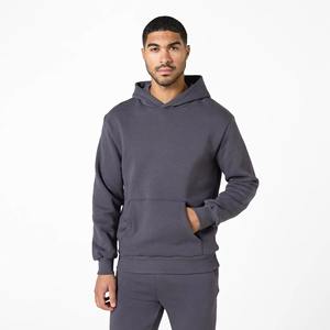 ชุดวอร์มฮู้ดพิมพ์ลายสไตล์สตรีทแวร์สำหรับฤดูหนาว ผู้ชาย ทรงปกติ ชุดสองชิ้น ชุดจ็อกเกอร์ สไตล์ฮิปฮอป รับทำโลโก้ตามสั่ง ขายส่งแบบ OEM - Product Image 6