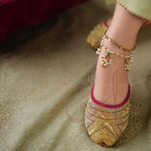 Upper Velvet Anti-Slippery High Quality Khussa Handcrafted Traditional Charm Modern Grace Fashion Trend Printed Customizable - Product Image 6