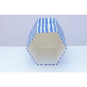 Nouvel arrivage de poubelle à papier faite à la main imprimé floral poubelle en PP pour l'extérieur poubelle à cartes imprimées florales - Product Image 4