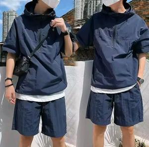 Conjunto de Verano Estilo Cargo para Hombre, Camiseta Casual con Capucha de Manga Corta, Pantalones Cortos Holgados, Conjunto Deportivo Elegante de Alta Calidad - Product Image 2