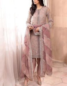 Robe de fête haute qualité écologique rayonne broderie robe femmes Design traditionnel pelouse Shalwar Kameez costume pour mariage - Product Image 1