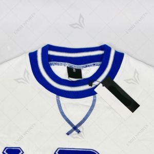 Sudadera personalizada Phi Beta Sigma blanca Chenille Crewnec griega con bolsillos Cangro 100% algodón polar blanco y azul - Product Image 3