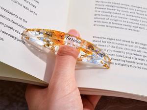 Support de page de livre en résine, poignée pour les doigts, accessoire de lecture durable et confortable, parfait pour les livres, les documents d'étude, les journaux et les romans - Product Image 2