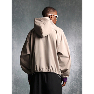 แจ็กเก็ตกันลมไนล่อนของผู้ชายทรงหลวมกันน้ำผ้าแคนวาสแบบมีซิปโลโก้ตามสั่งสไตล์วินเทจ - Product Image 2