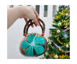 กระเป๋าผู้หญิงกะลามะพร้าวที่ไม่เหมือนใคร - Product Image 1