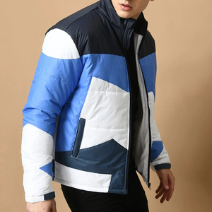 Blouson d'hiver pour homme personnalisé avec revêtement, design à capuche, col rabattu et logo frontal - Product Image 4