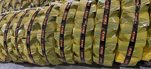 Neumático agrícola sin cámara KUMA KN114 fabricado en Vietnam para condiciones de barro o secas, con garantía de durabilidad. - Product Image 5