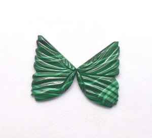 Tallado de cristal de mariposa de malaquita: 25X15mm Par de mariposas talladas a mano de malaquita natural sin tratar Tallas de piedras preciosas de 27,45 CT - Product Image 4