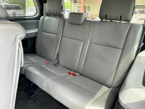 TOYOTA SEQUOIA 2015 USADO, Volante a la Izquierda/Derecha - Product Image 4