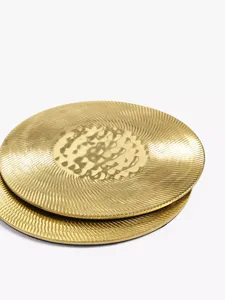 Posavasos de Metal con acabado plateado personalizado hecho a mano, diseño clásico para Decoración de mesa de boda en casa, juego de almohadillas/alfombrillas de alta calidad - Product Image 5