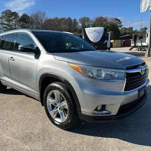 Toyota Highlander d'occasion 2015, conduite à gauche - Product Image 1