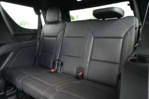 Chevrolet Tahoe Z71 4WD SUV 2025 Usado, Interior Oscuro, Asientos de Cuero, Volante a la Izquierda/Derecha, Vehículos Usados de Alta Calidad en Venta - Product Image 4