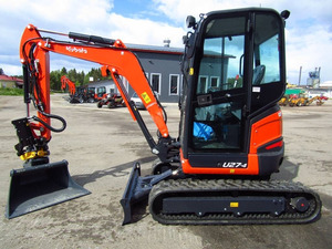 Mini-excavatrice Kubota U27-4, excavatrice compacte sur chenilles avec godet, excavatrice Kubota à vendre - Product Image 1