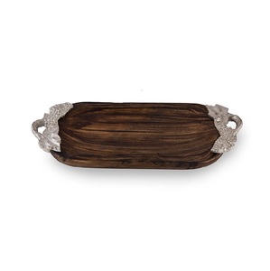Plateau de service en bois au design unique de taille personnalisée avec poignée en métal Caractéristiques décoratives en acier inoxydable et laiton pour usage domestique - Product Image 2