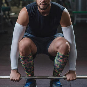 Manchons de bras OEM personnalisés pour la protection solaire, tissu de compression respirant et rafraîchissant pour le travail d'été avec options de marque privée - Product Image 5