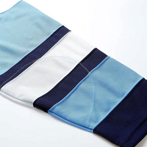 Camiseta de hockey sobre hielo con tela resistente al sudor y diseño ligero, ideal para entrenamiento de atletas y uso en deportes de equipo. - Product Image 6