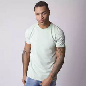 T-shirt pour homme en coton 100% coupe slim pour les activités de plein air, vêtements décontractés avec impression numérique de haute qualité - Product Image 5