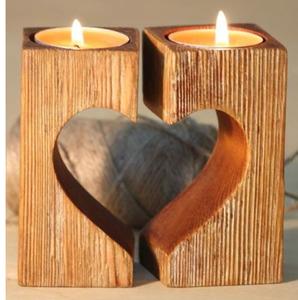Portavelas de Madera en Forma de Corazón Romántico Hecho a Mano, Decoración Rústica para el Hogar y Regalo para Navidad - Product Image 1