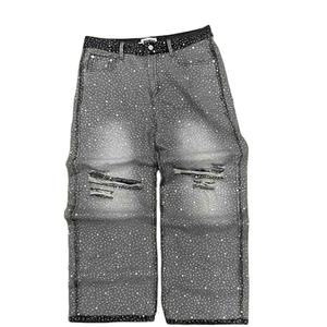 Ajoutez une touche de brillance à votre look du soir avec un pantalon en jean orné de strass de qualité supérieure. - Product Image 4