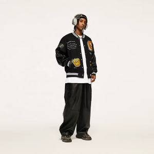 Veste universitaire 2026, style décontracté, motif imprimé, grande taille, coupe-vent, corps en laine, manches en cuir véritable, veste de style lettreman par Viral Ind - Product Image 4