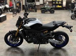 Used 2020-2024 MT-09 Gasoline Street Motorcycle 900cc Liquid-cooled Inline 3-cylinder Four-stroke <b>Engine</b> For Sale - Product Image 4