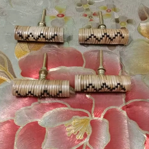 Pomo clásico de resina y latón para armarios de madera, cajones de cocina, armarios, armarios y tiradores de muebles para el hogar - Product Image 1